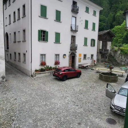 Casa Silvia Holiday home *